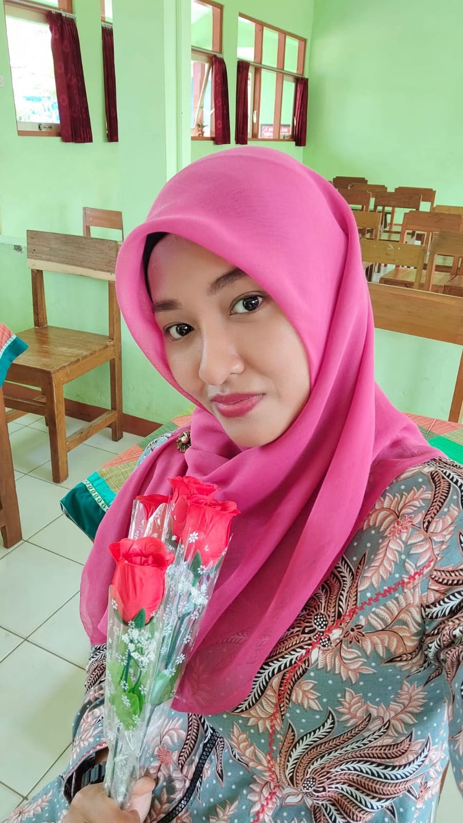 YUNITA UKHTIANA, S. Pd.